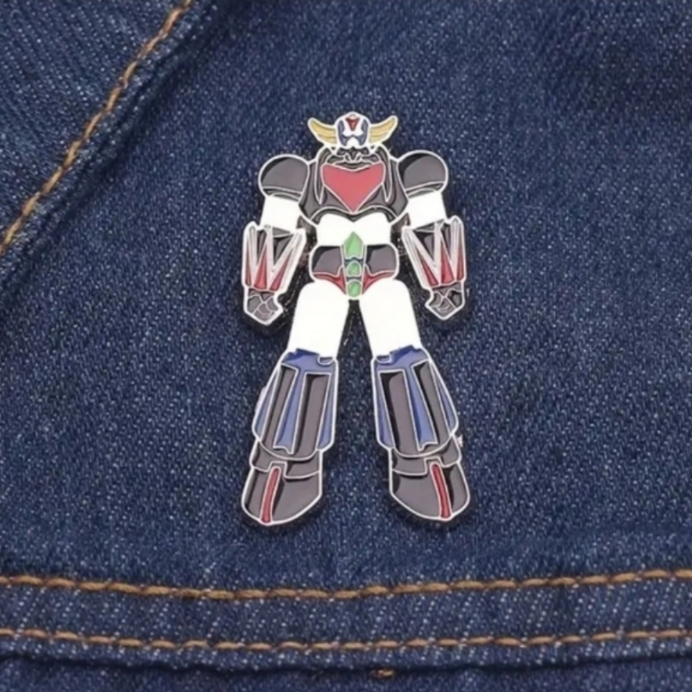 Power Ranger Megazord Inspired Pin - Picture 7 of 8